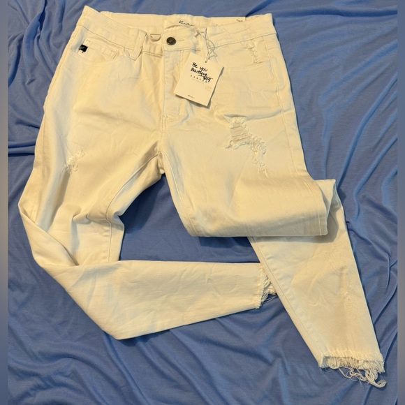 Women’s KanCan 9/28 NWT white distressed ankle length jeans - Picture 10 of 13